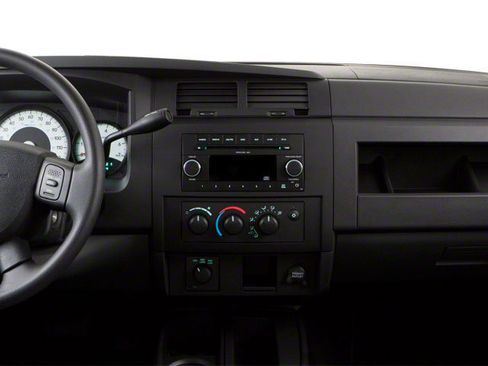 Used 2010 Dodge Dakota Big Horn image 23