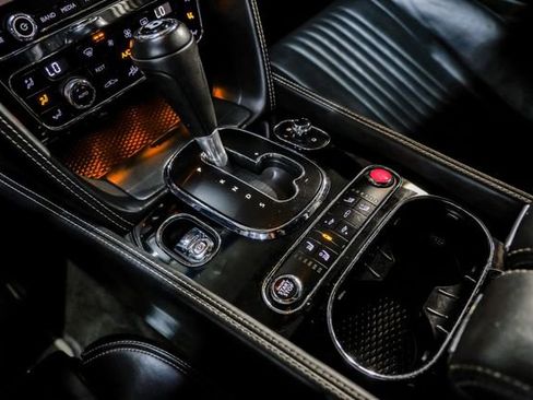 Used 2016 Bentley Continental GT image 30