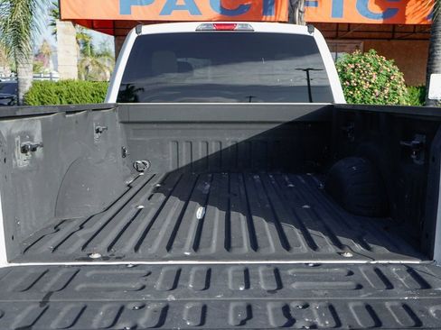 Used 2017 Ford F250 XLT w/ XLT Value Package AWD/4WD image 8
