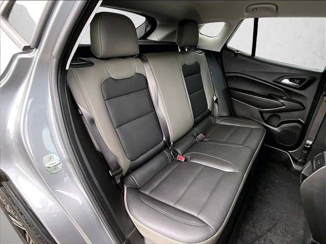 Used 2024 Chevrolet Trax ACTIV w/ Driver Confidence Package FWD image 28