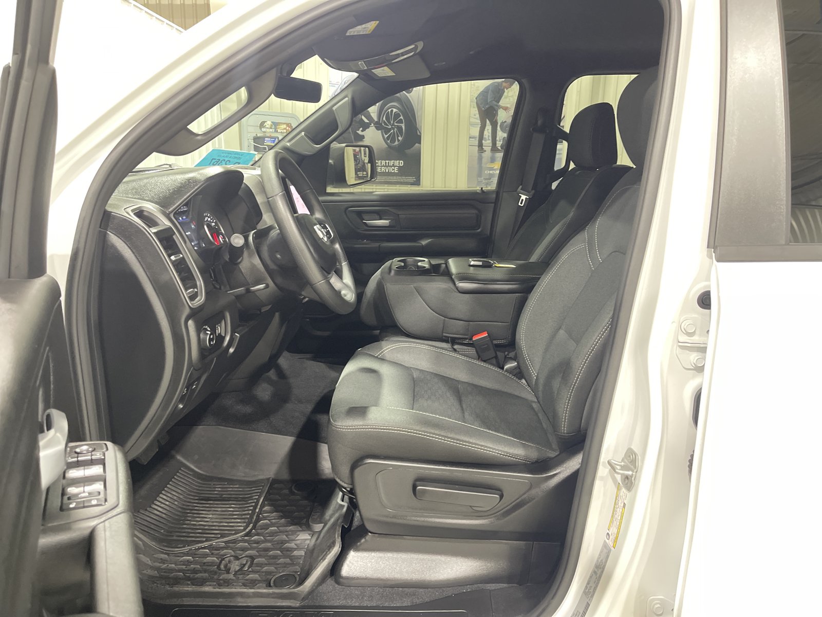 Used 2026 RAM 1500 Warlock AWD/4WD image 2