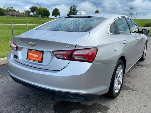 Used 2020 Chevrolet Malibu LT FWD image 13
