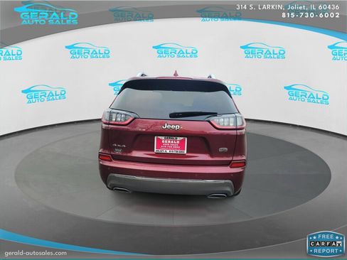 Used 2019 Jeep Cherokee Overland w/ Technology Group AWD/4WD image 4