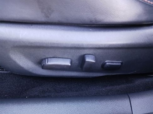 Used 2023 Nissan Sentra SR w/ SR Premium Package image 31