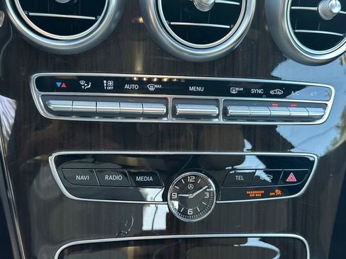 Used 2019 Mercedes-Benz C 300 Sedan image 21