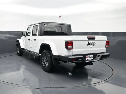 New 2026 Jeep Gladiator Sport AWD/4WD image 7