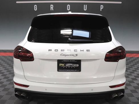 Used 2018 Porsche Cayenne S image 7