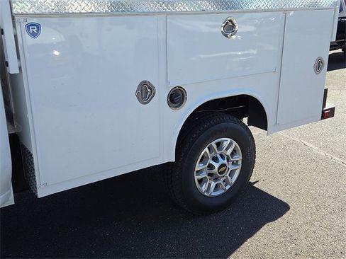 New 2026 Chevrolet Silverado 2500 W/T w/ WT Convenience Package image 10