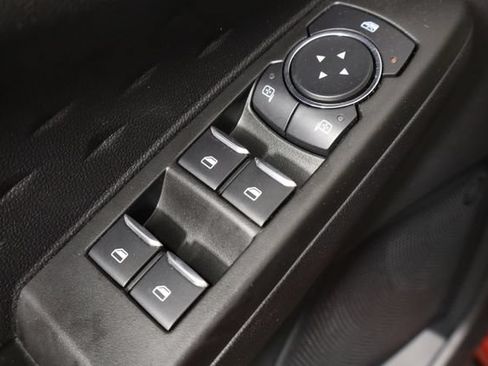 Used 2020 Ford Escape SEL FWD image 20