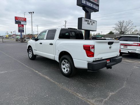 Used 2019 Nissan Titan S w/ S Utility Package image 6