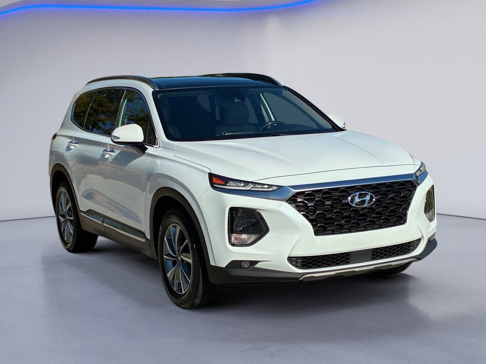 Used 2019 Hyundai Santa Fe Limited FWD image 5