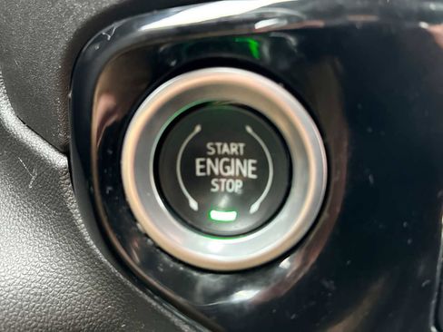 Certified 2022 Chevrolet Silverado 1500 RST image 16