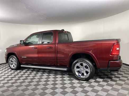Used 2025 RAM 1500 Big Horn AWD/4WD image 5