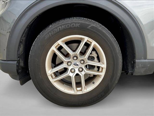 Used 2025 Ford Explorer Active w/ Active Comfort Package RWD image 8