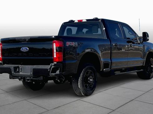 Used 2025 Ford F250 XL w/ STX Appearance Package image 12