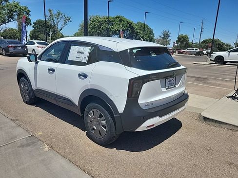 New 2026 Nissan Kicks S FWD image 5