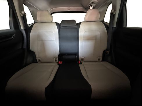 Used 2023 Honda CR-V EX image 14