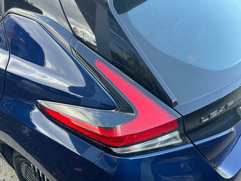 Used 2024 Nissan Leaf SV Plus image 36