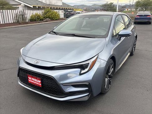 Certified 2023 Toyota Corolla SE w/ SE Premium Package image 1