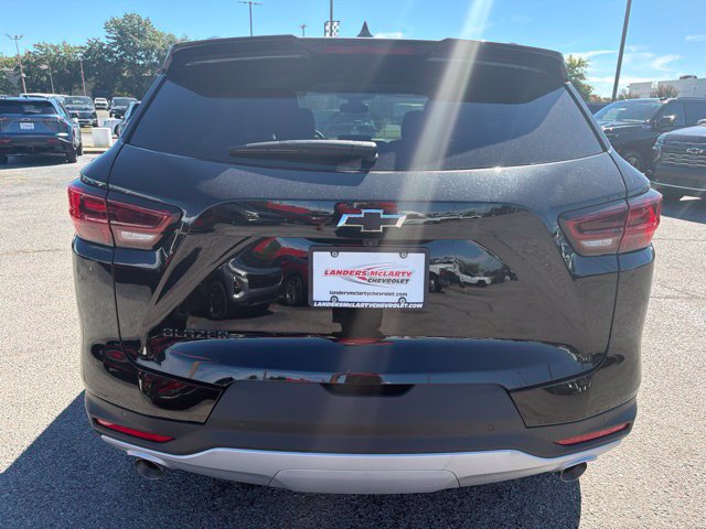 New 2026 Chevrolet Blazer LT w/ Convenience Package FWD image 4