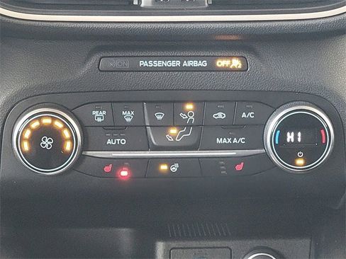 Certified 2020 Ford Escape SEL image 29