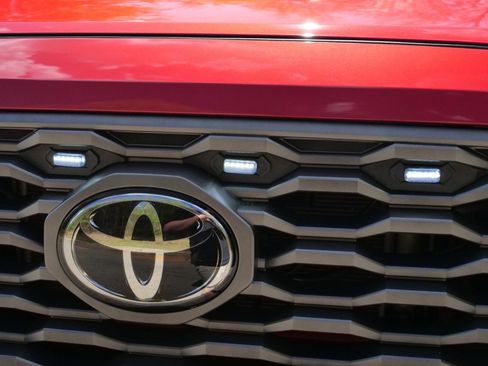 Used 2023 Toyota Tacoma TRD Sport AWD/4WD image 43