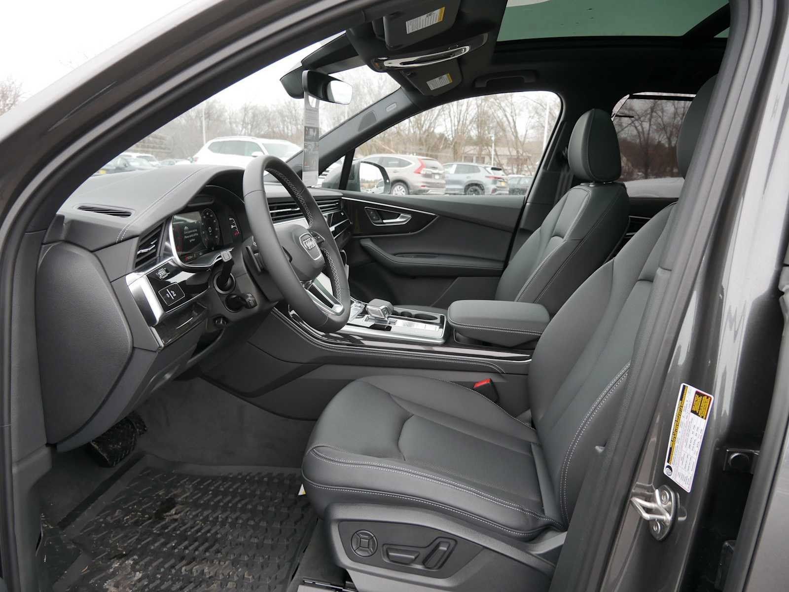 Certified 2026 Audi Q7 2.0T Premium Plus AWD/4WD image 5