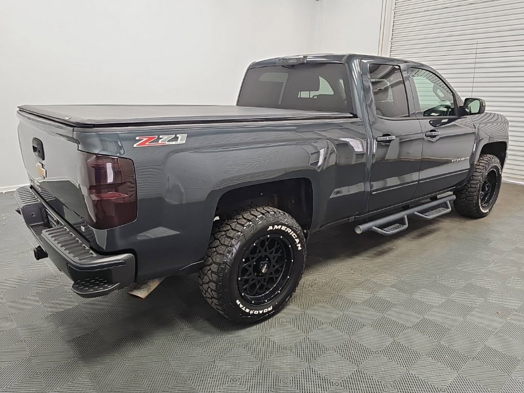 Used 2017 Chevrolet Silverado 1500 LT w/ All Star Edition AWD/4WD image 10