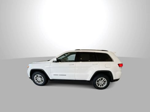 Used 2020 Jeep Grand Cherokee Laredo image 5