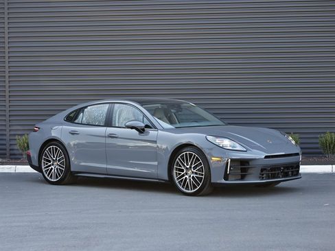 New 2026 Porsche Panamera 4 image 9