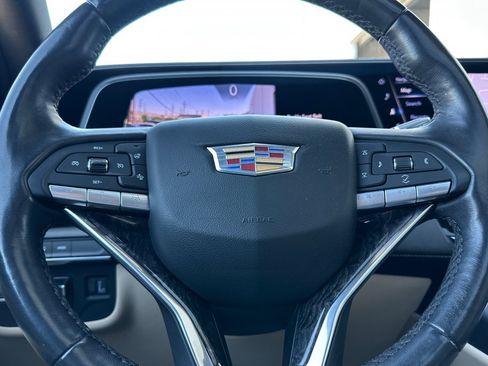 Certified 2023 Cadillac Escalade Premium Luxury w/ Performance Package image 37