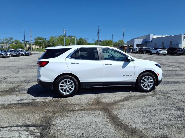 Used 2023 Chevrolet Equinox LT FWD image 12