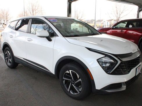 Used 2023 Kia Sportage LX image 21
