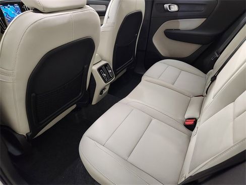 New 2026 Volvo XC40 B5 Plus w/ Protection Package Premier image 30