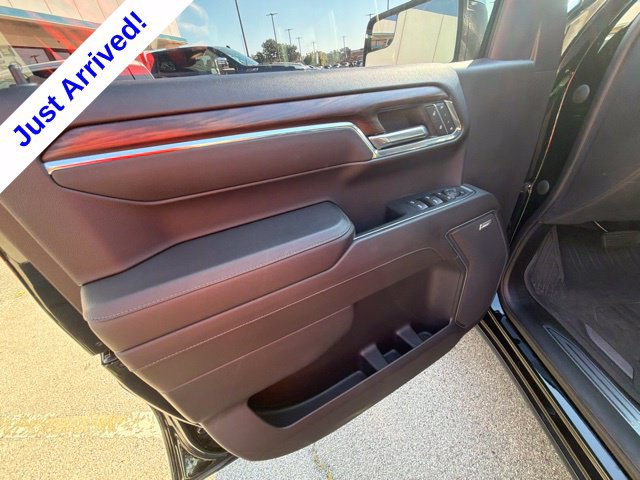 Used 2022 GMC Sierra 1500 SLT w/ SLT Convenience Package AWD/4WD image 38