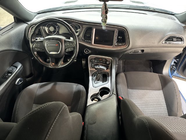 Used 2022 Dodge Challenger R/T Scat Pack RWD image 18