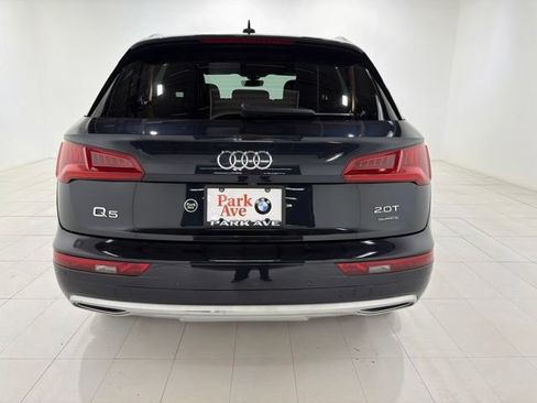 Used 2018 Audi Q5 2.0T Premium Plus w/ Premium Plus Package AWD/4WD image 4