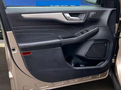 Used 2021 Ford Escape SEL w/ Technology Package image 20