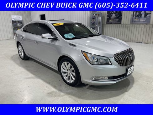Used 2016 Buick LaCrosse Leather image 1