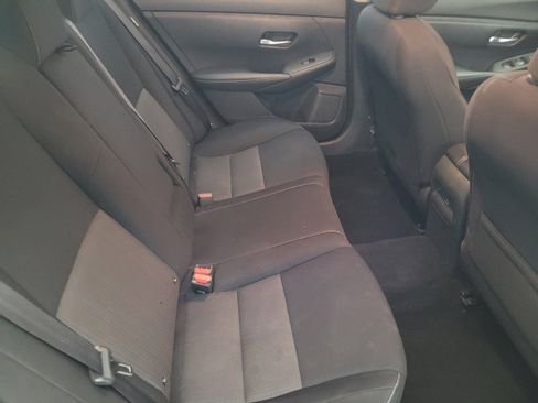 Used 2021 Nissan Sentra SV image 19