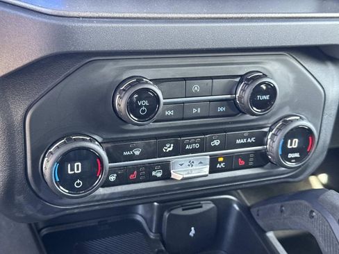 Certified 2025 Ford Bronco Badlands image 14