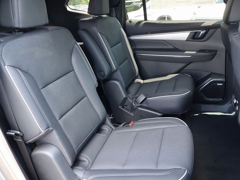 New 2025 Buick Enclave Preferred image 20