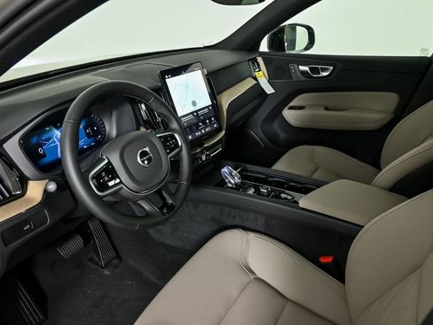 New 2026 Volvo XC60 B5 Core image 6