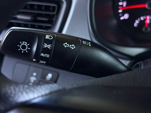 Used 2018 Kia Rio S FWD image 37