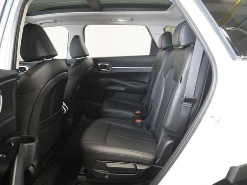 Used 2025 Kia Sorento X-Line EX AWD/4WD image 13