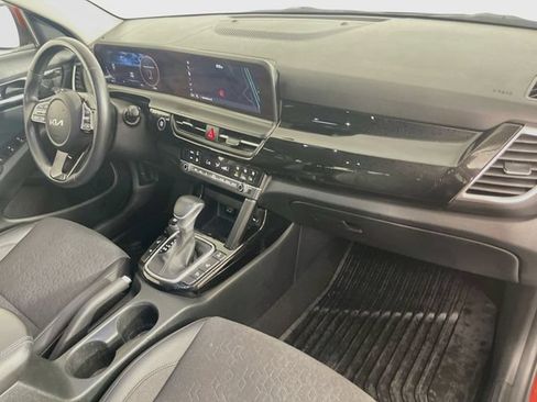 Used 2024 Kia Seltos S AWD/4WD image 30