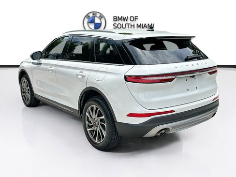 Used 2021 Lincoln Corsair FWD image 5