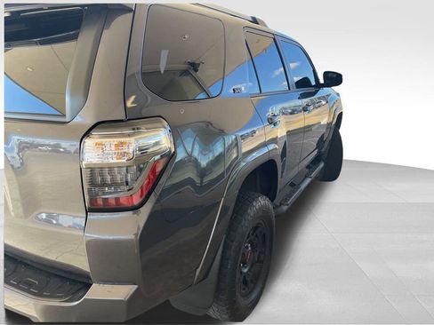 Used 2023 Toyota 4Runner SR5 Premium image 7