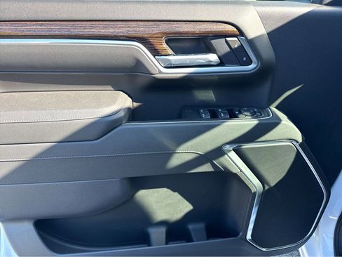 New 2026 GMC Sierra 2500 SLE AWD/4WD image 9