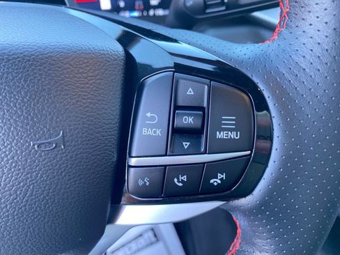 Used 2025 Ford Explorer ST-Line AWD/4WD image 17